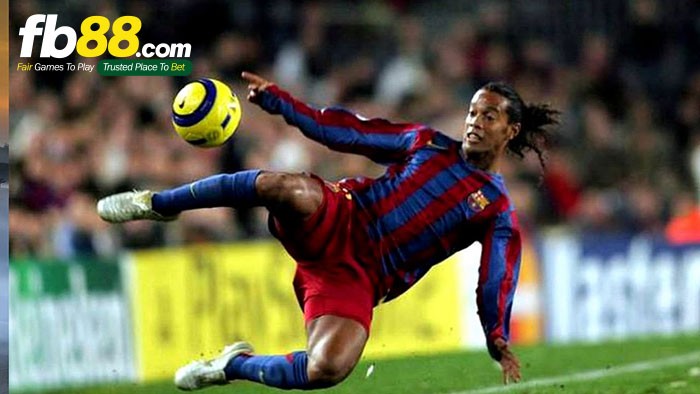 fb88 ronaldinho được ra tù