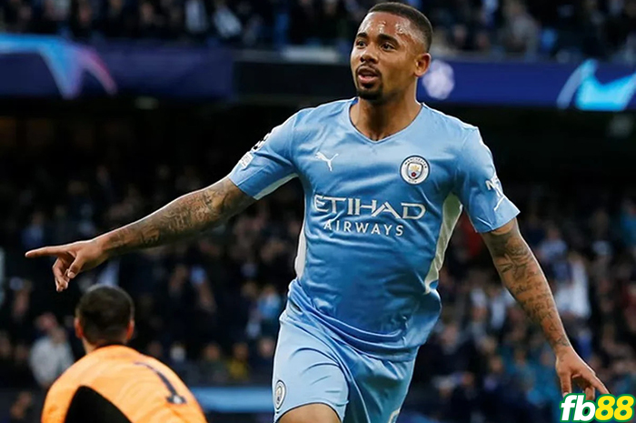 Gabriel Jesus biến Arsenal