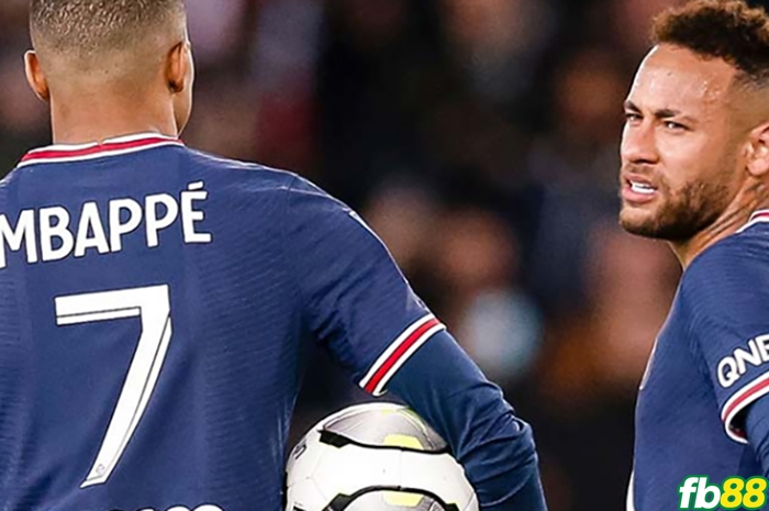 Mbappe ra tối hậu thư PSG